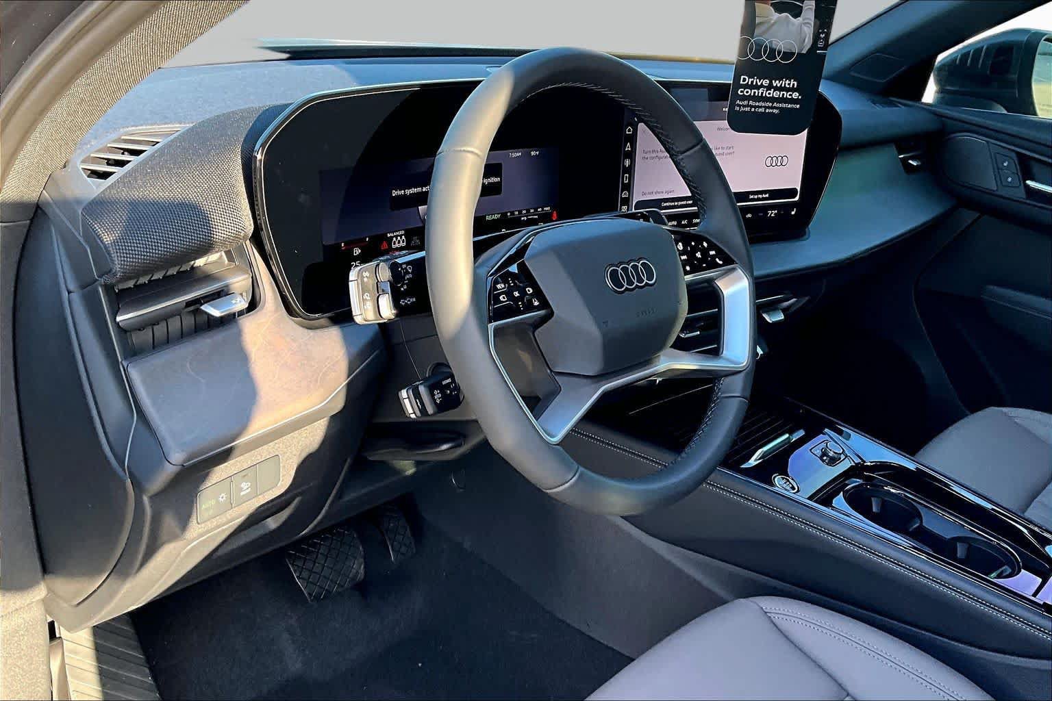 New 2026 Audi Q3 quattro 2.0T AWD/4WD image 8