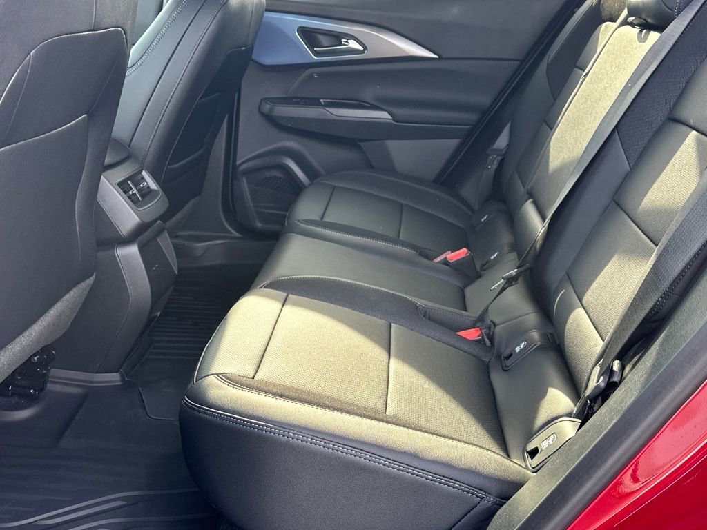 New 2026 Chevrolet Equinox EV LT image 13