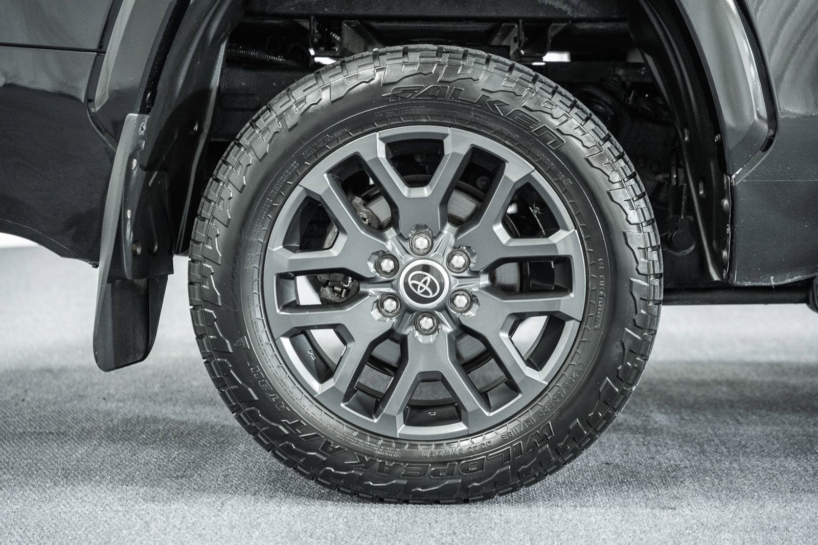 Used 2023 Toyota Tundra Platinum image 14