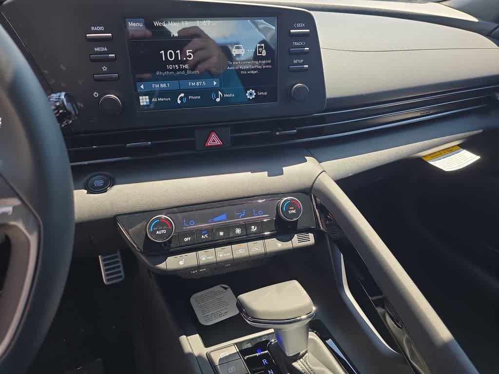 New 2026 Hyundai Elantra SEL Sport Premium FWD image 29
