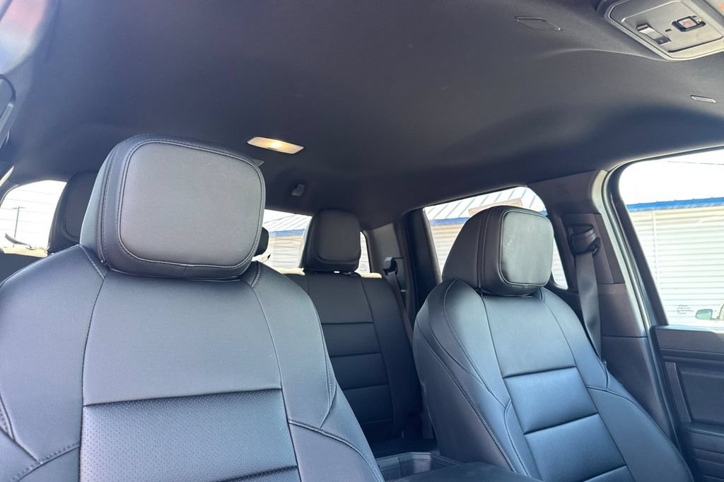 Used 2025 Toyota Tacoma TRD Sport AWD/4WD image 16