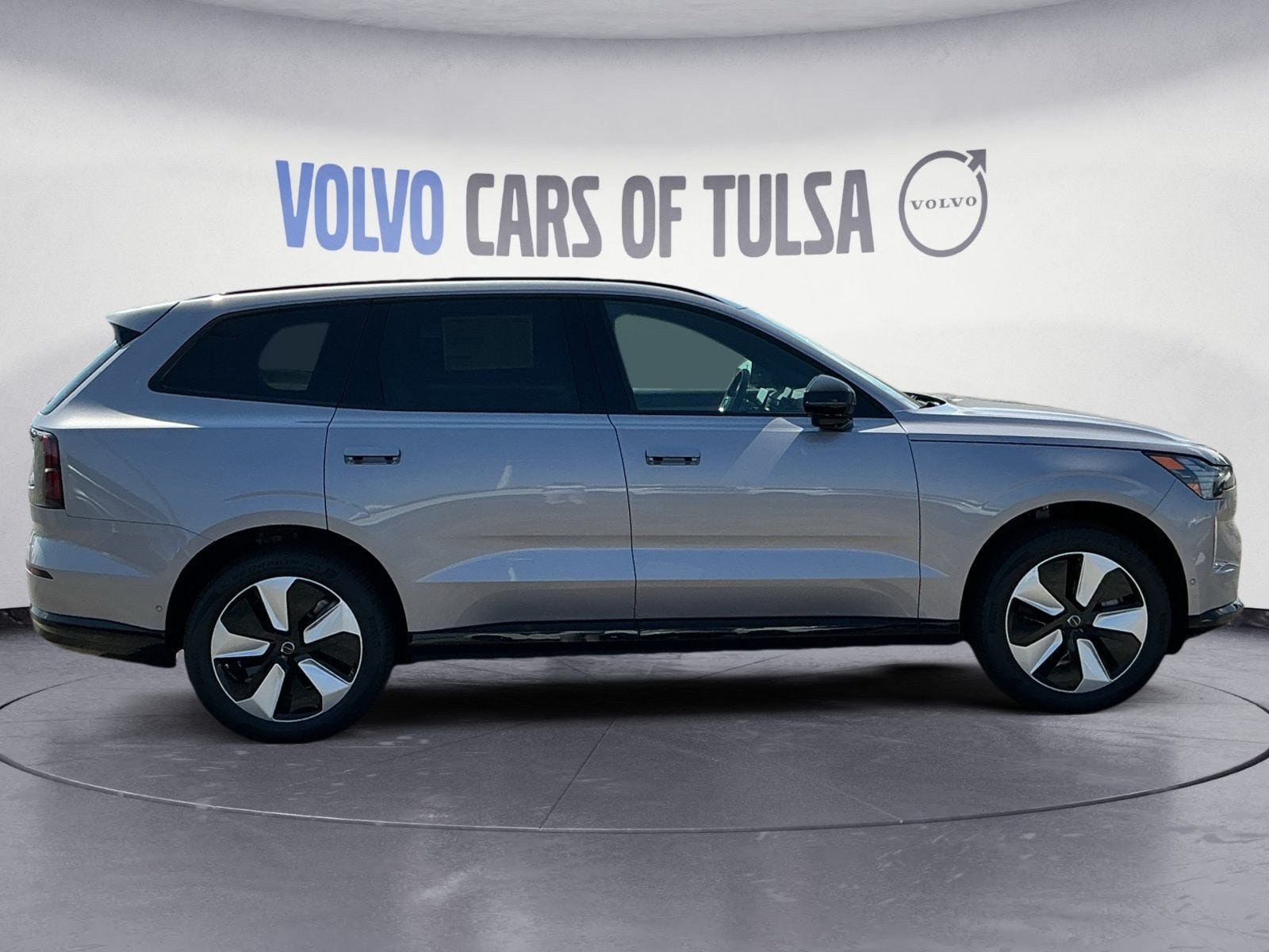 New 2026 Volvo EX90 Plus RWD image 6