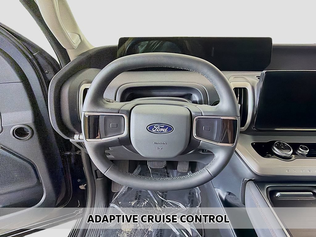 Used 2025 Ford Expedition Max Active AWD/4WD image 4