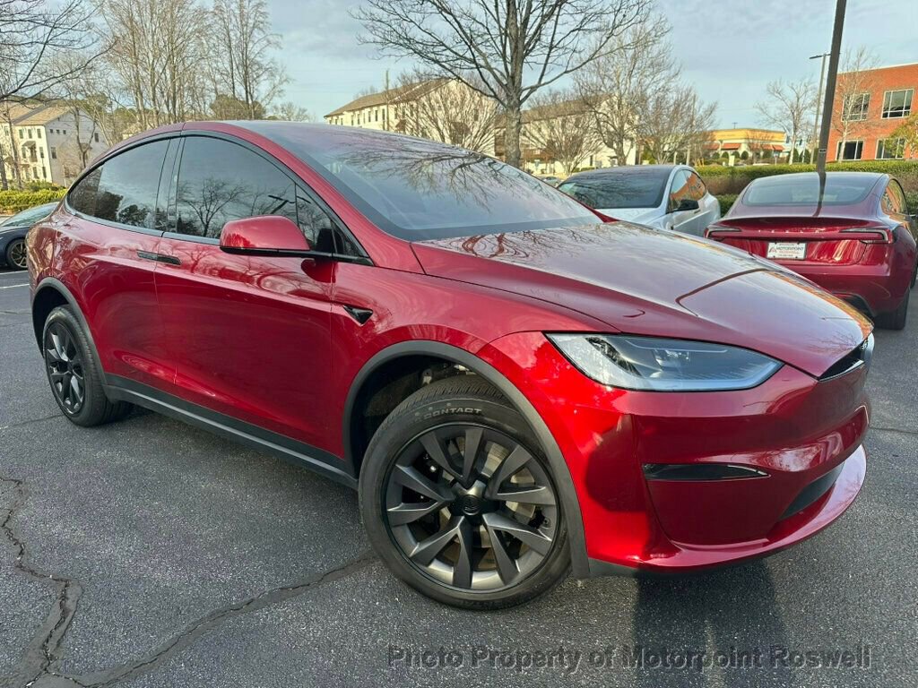 Used 2024 Tesla Model X AWD image 3
