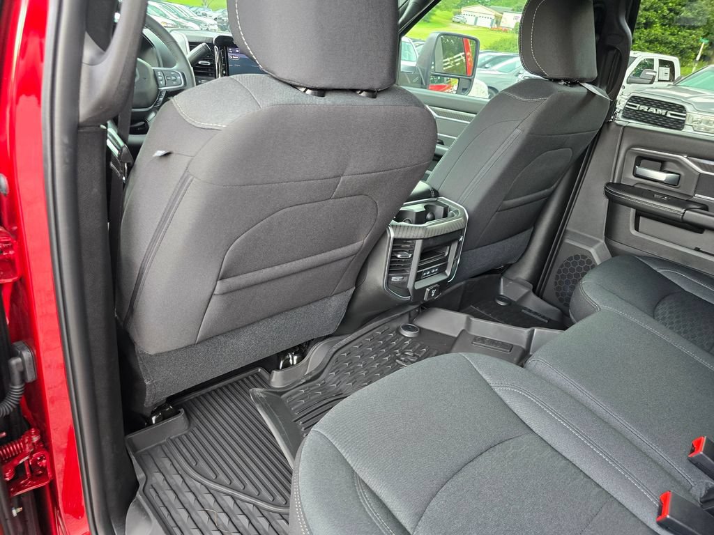 New 2026 RAM 2500 Big Horn AWD/4WD image 23