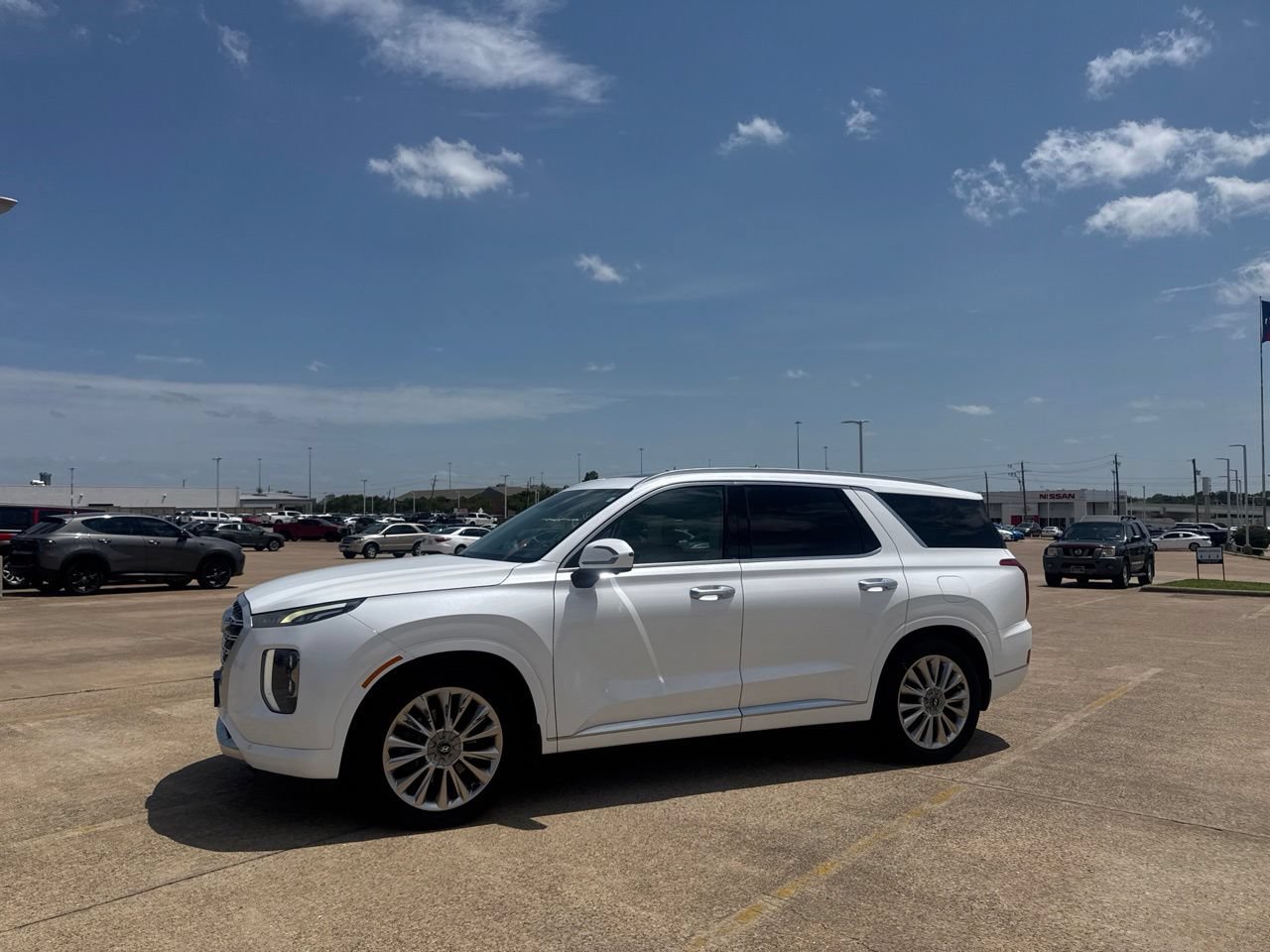 Used 2020 Hyundai Palisade Limited FWD image 11