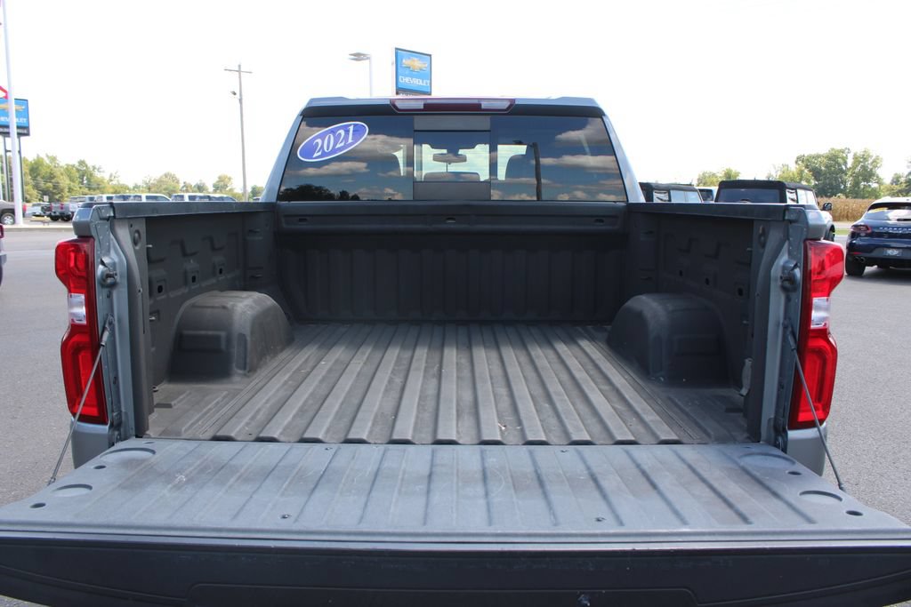 Used 2021 Chevrolet Silverado 1500 LT Trail Boss w/ Convenience Package II AWD/4WD image 18
