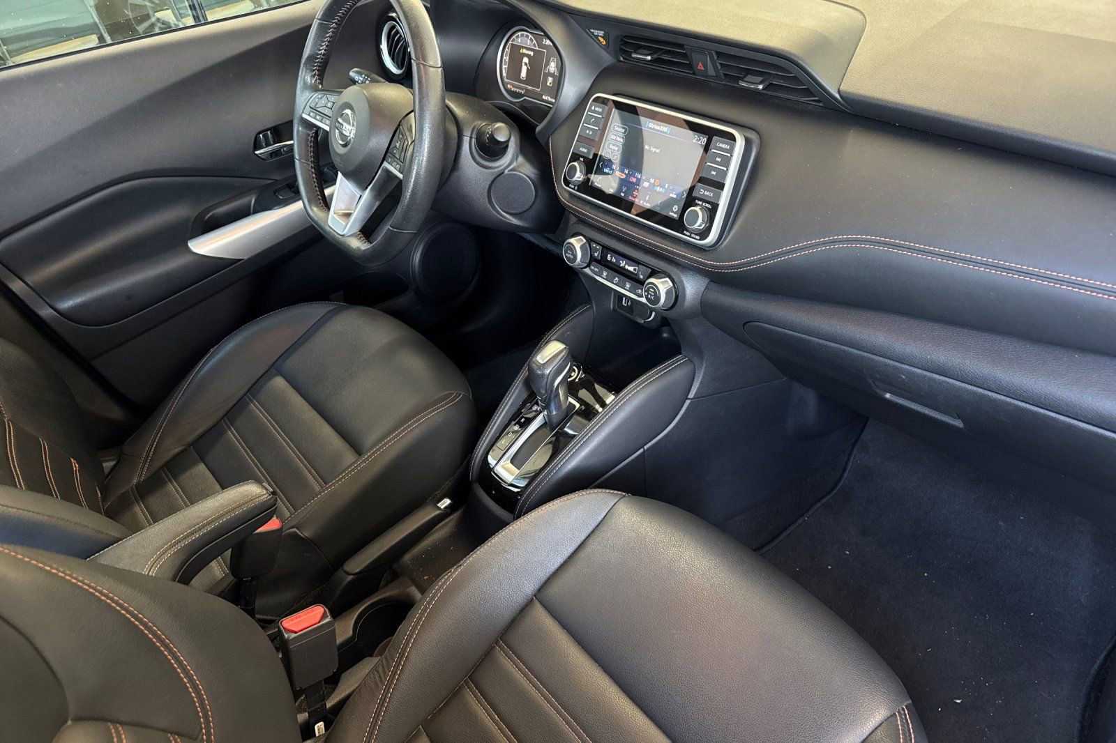 Used 2020 Nissan Kicks SR w/ SR Premium Package FWD image 19