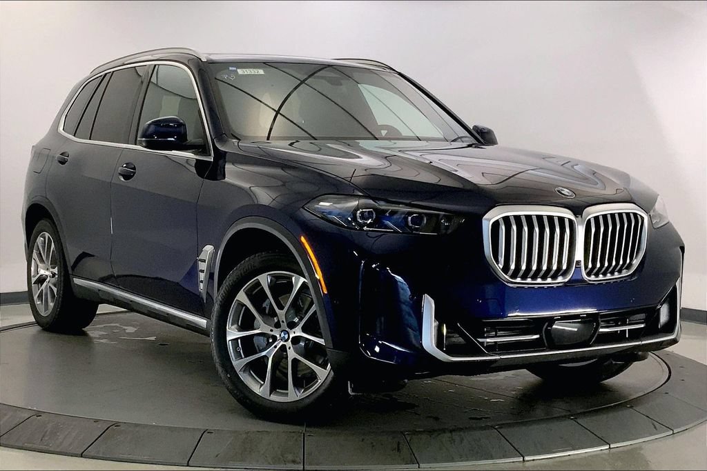 New 2026 BMW X5 xDrive40i w/ Climate Comfort Package AWD/4WD image 11