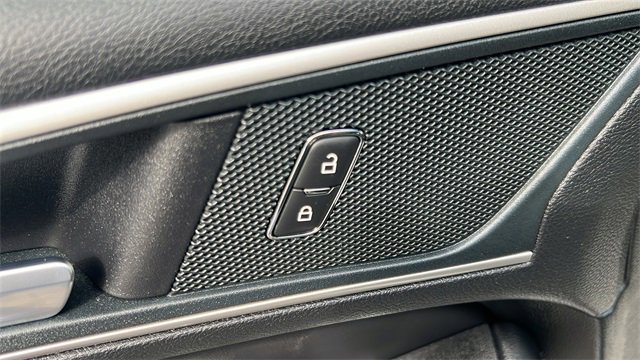 Used 2024 Ford Edge SEL w/ Convenience Package image 10