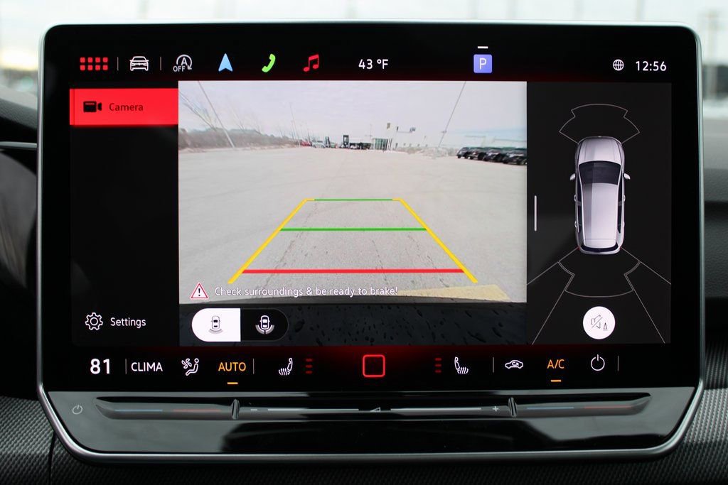 New 2026 Volkswagen GTI SE FWD image 15