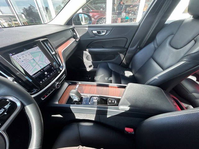 Certified 2024 Volvo S60 B5 Plus w/ Climate Package AWD/4WD image 21
