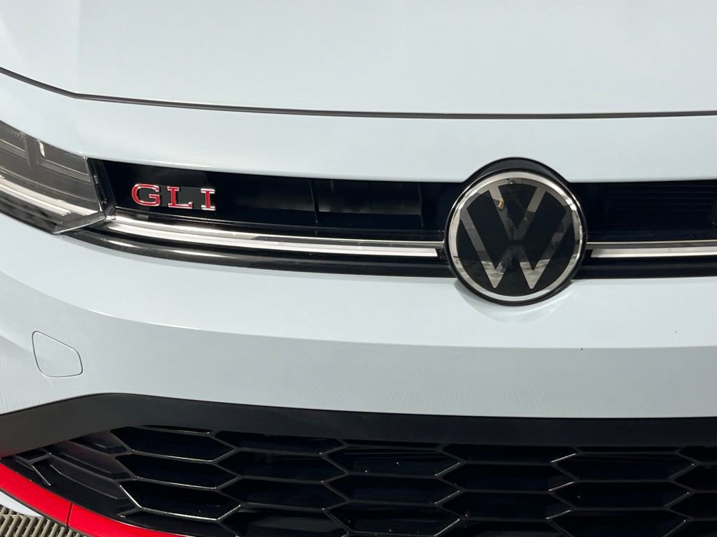 Used 2025 Volkswagen Jetta GLI Autobahn image 11