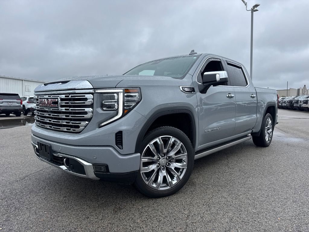 Used 2024 GMC Sierra 1500 Denali AWD/4WD image 1
