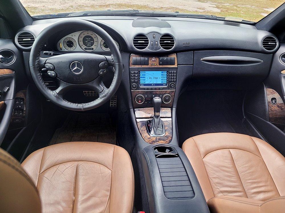 Used 2008 Mercedes-Benz CLK 350 Coupe image 23