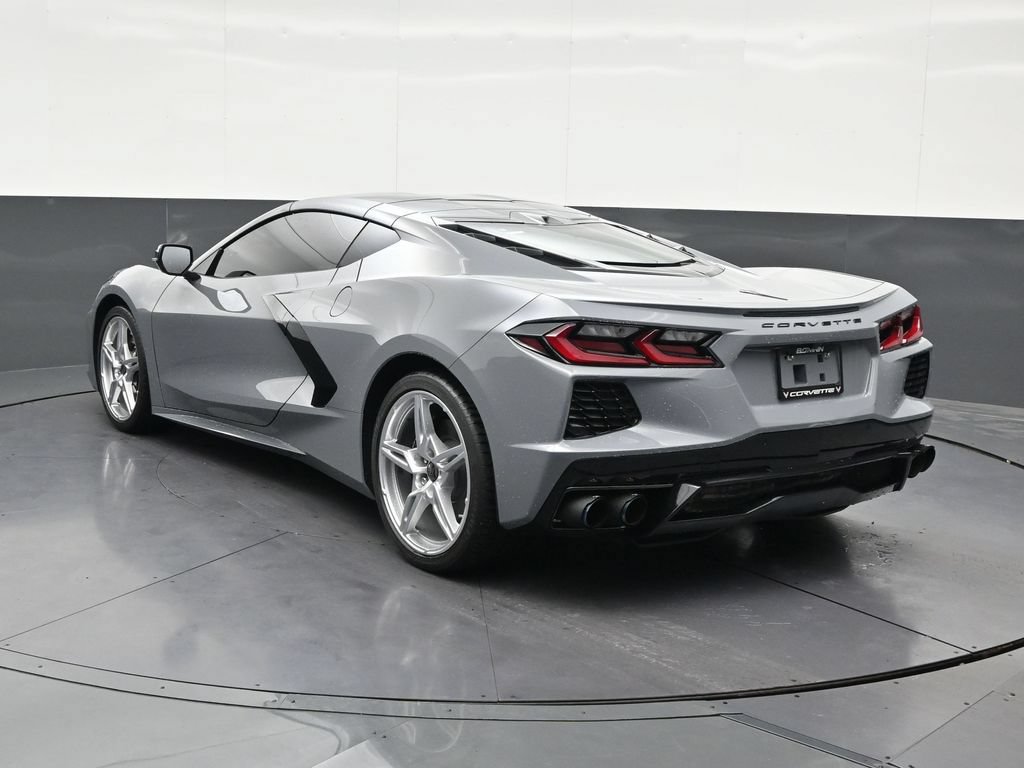 Used 2025 Chevrolet Corvette Stingray Coupe w/ 1LT RWD image 3
