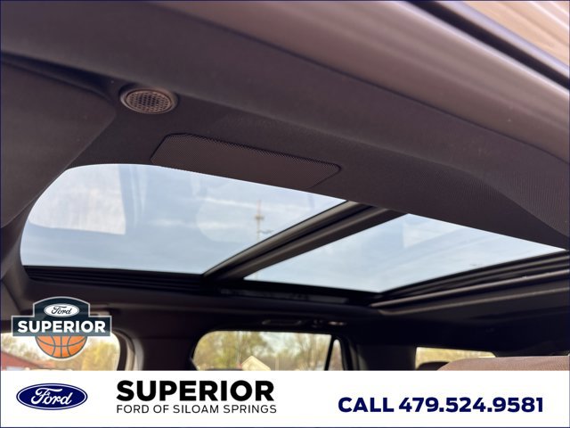 Used 2025 Ford Expedition King Ranch image 25