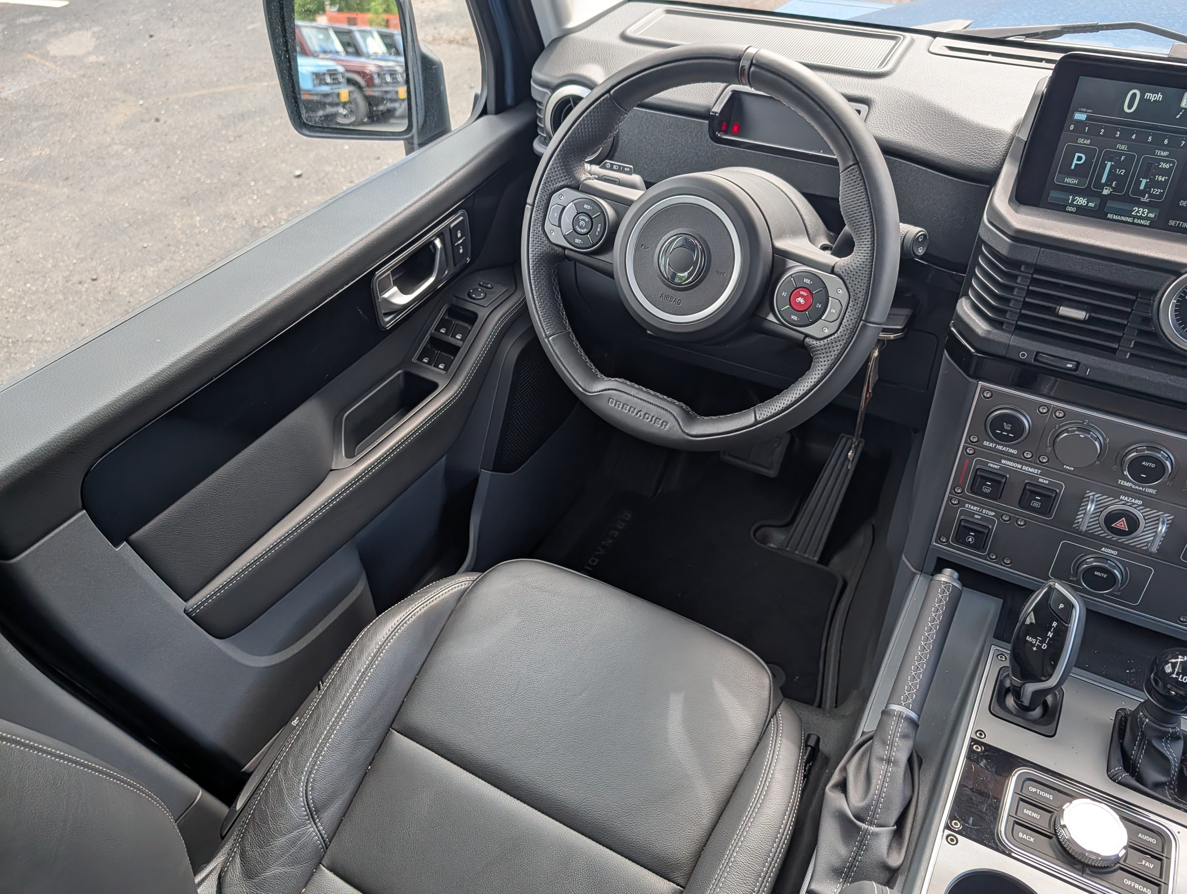 Used 2025 INEOS Grenadier Station Wagon AWD/4WD image 9