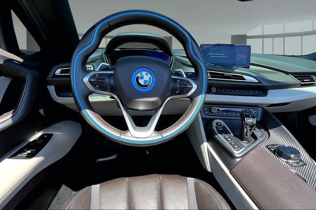 Used 2019 BMW i8 Roadster AWD/4WD image 8