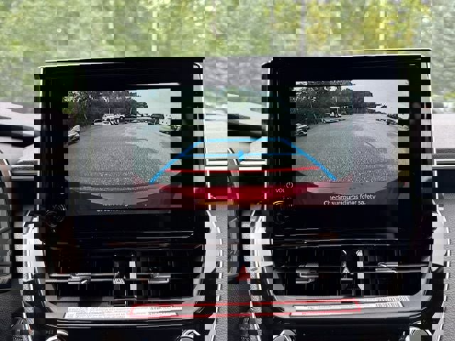 Used 2025 Toyota Corolla SE w/ SE Package image 25