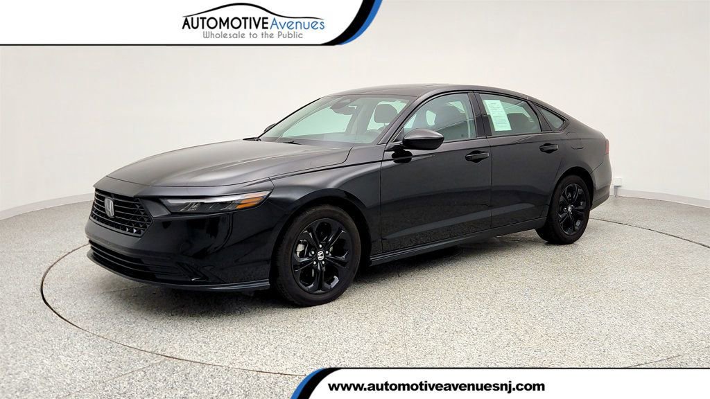 Used 2025 Honda Accord SE