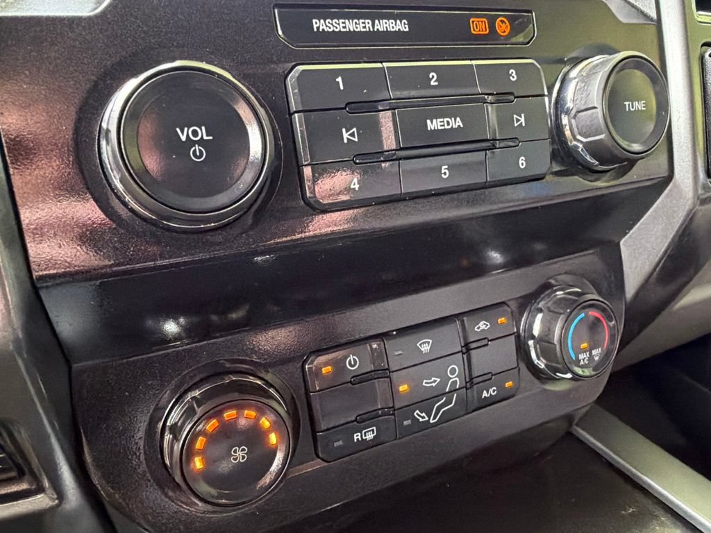 Used 2020 Ford F250 XLT w/ Tremor Off-Road Package AWD/4WD image 37