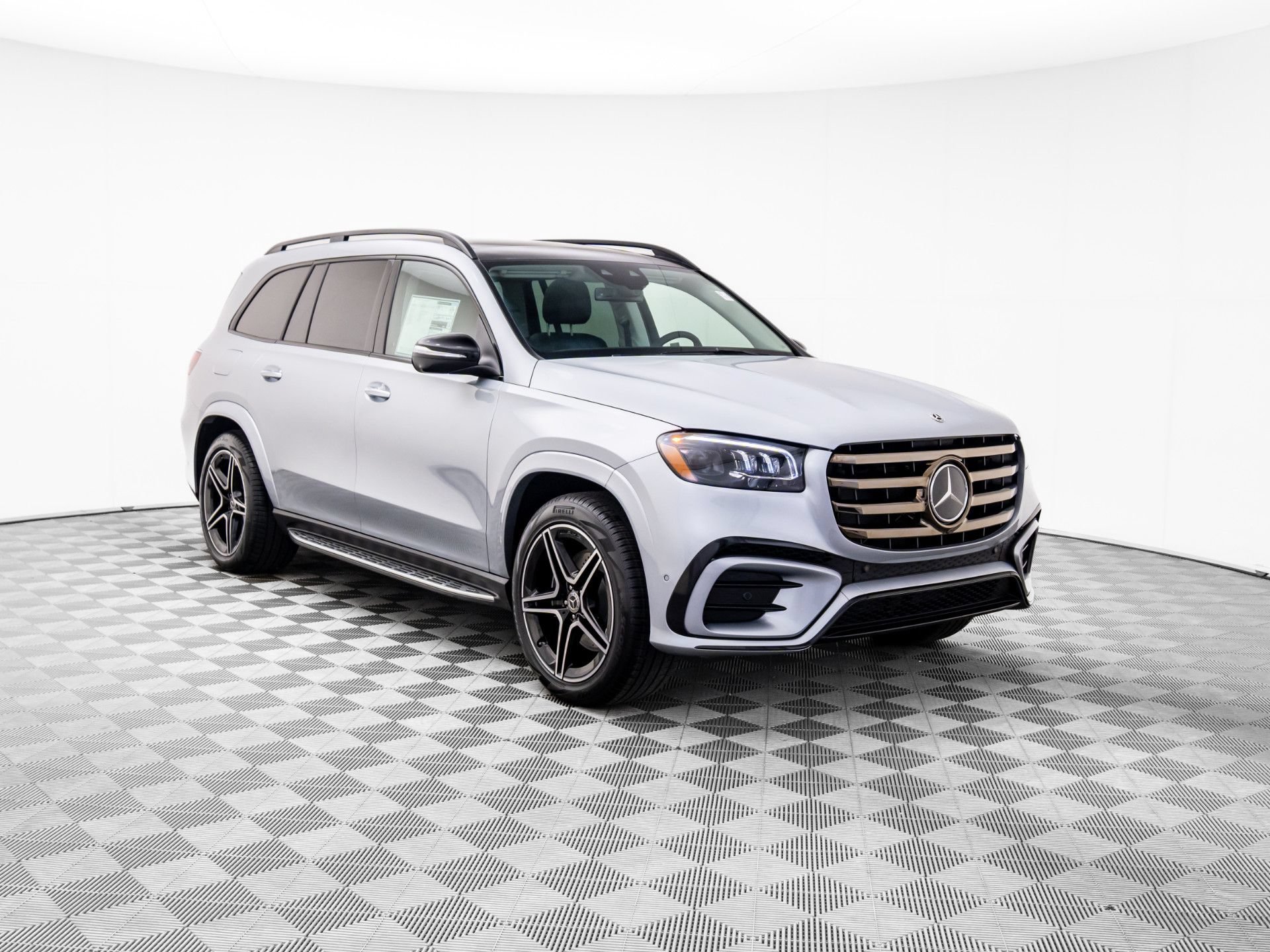 New 2026 Mercedes-Benz GLS 450 4MATIC image 7