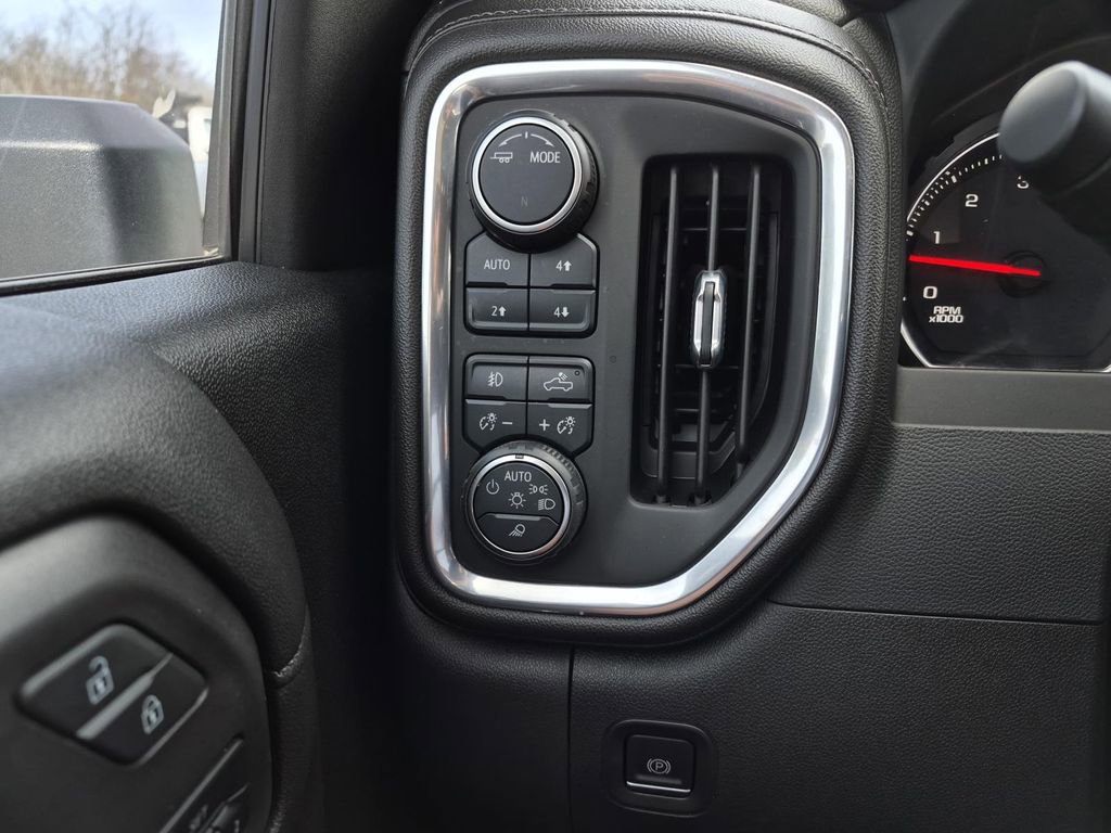 Used 2022 Chevrolet Silverado 2500 LTZ w/ Safety Package image 19