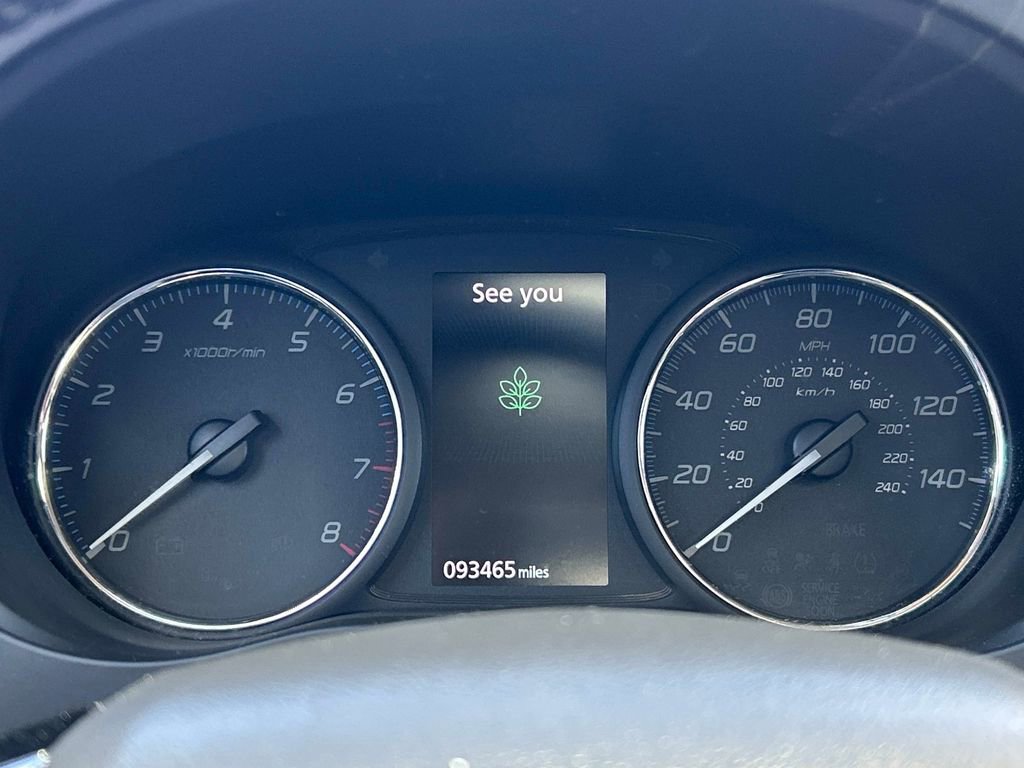 Used 2016 Mitsubishi Outlander AWD image 29