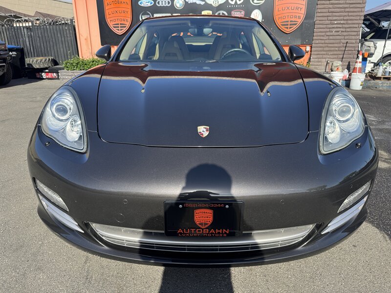 Used 2013 Porsche Panamera image 3