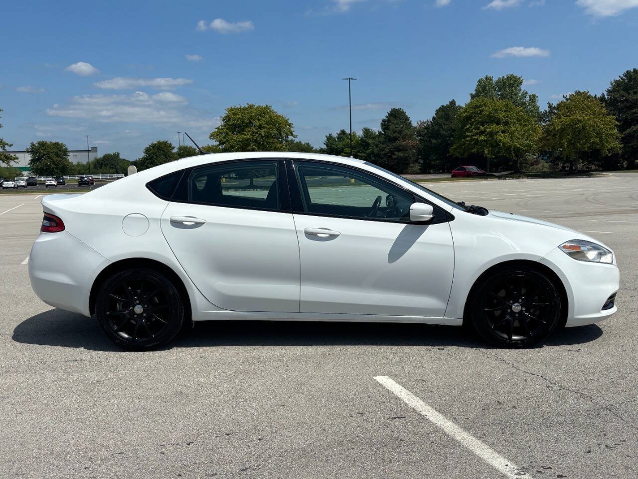 Used 2013 Dodge Dart SXT w/ Popular Equipment Group FWD image 3