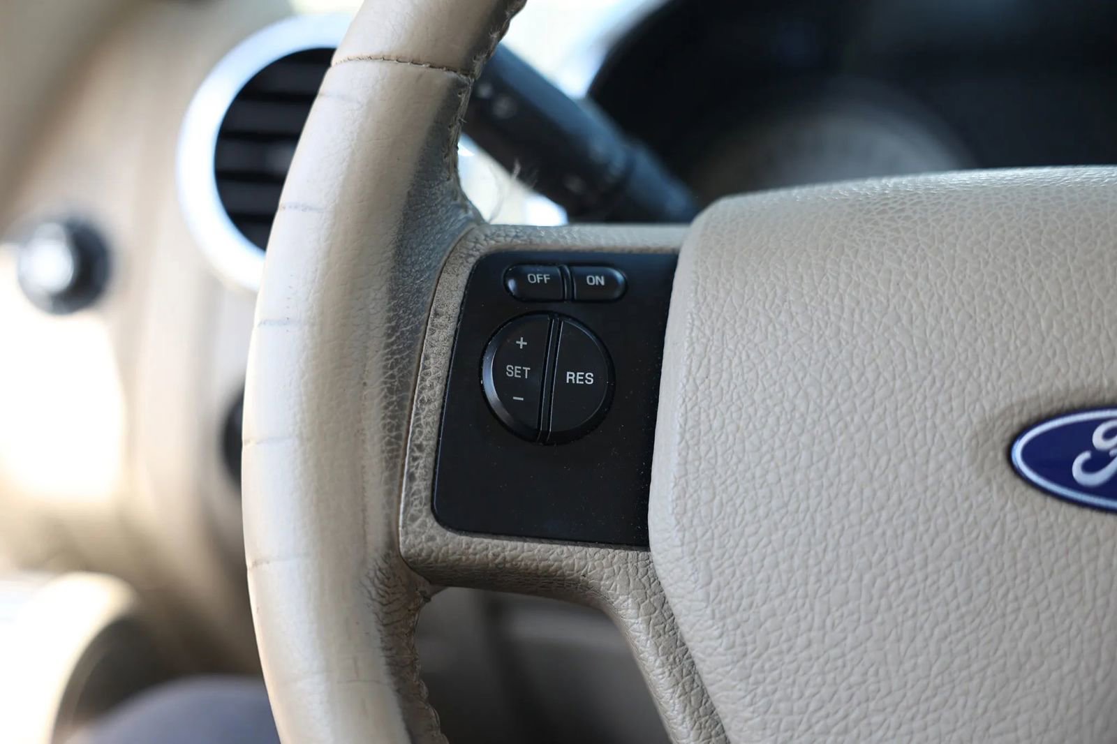 Used 2006 Ford Explorer Eddie Bauer AWD/4WD image 25