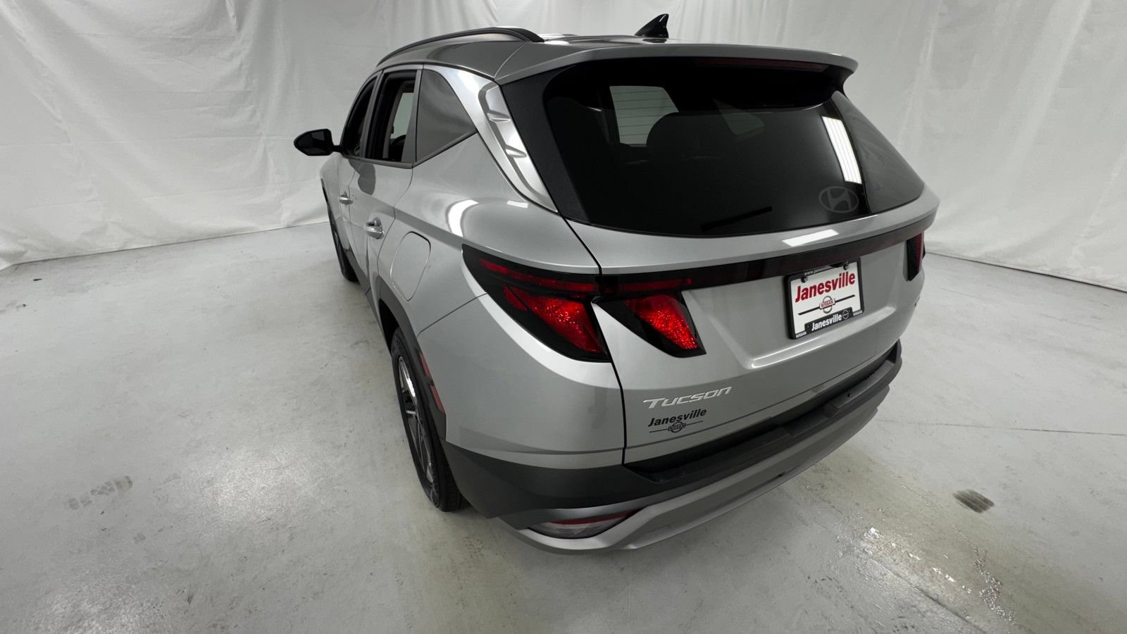 Used 2025 Hyundai Tucson SEL AWD/4WD image 5