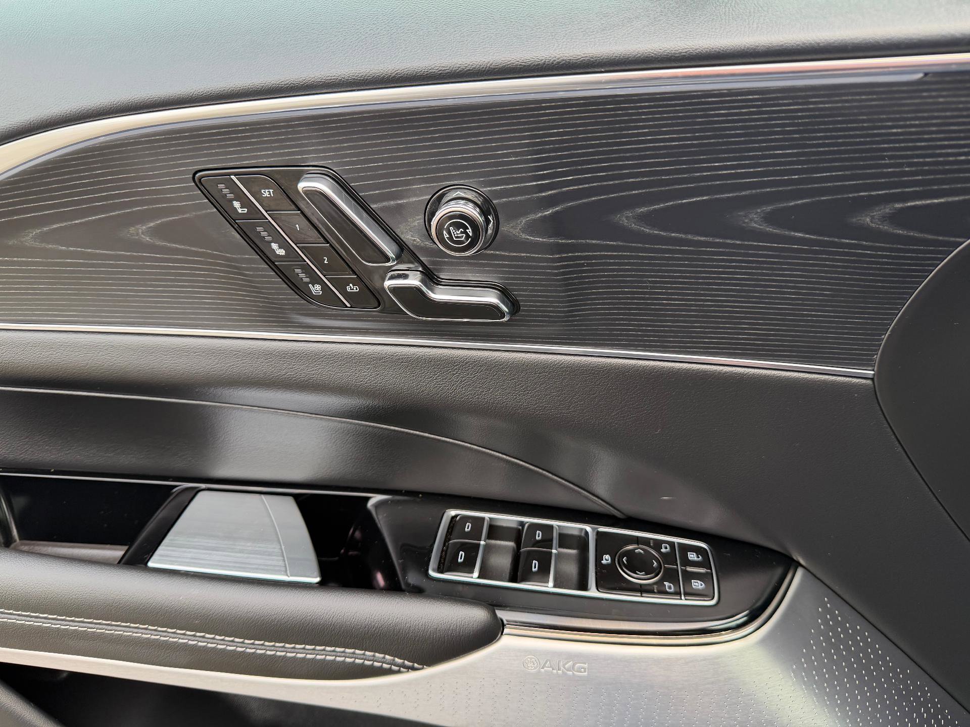 Used 2024 Cadillac Lyriq Luxury w/ LPO, Floor Liner Package image 24