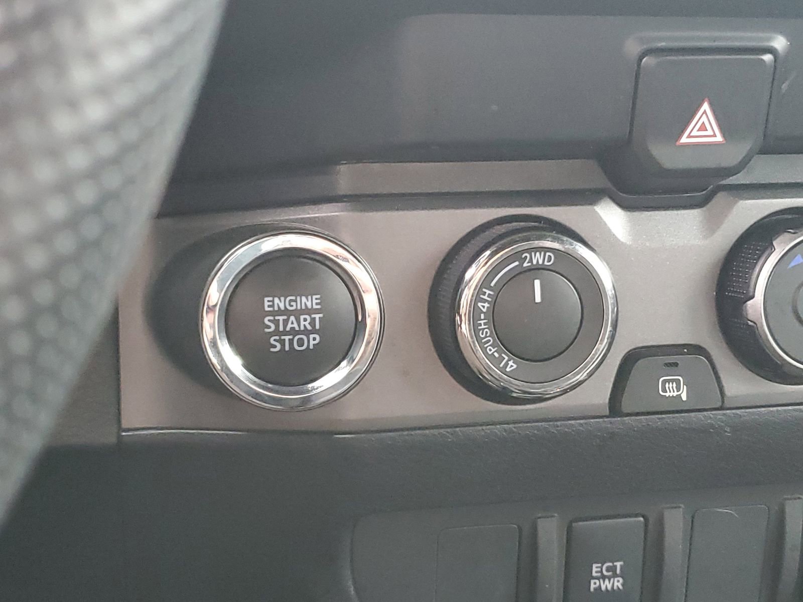 Certified 2023 Toyota Tacoma TRD Off-Road image 29