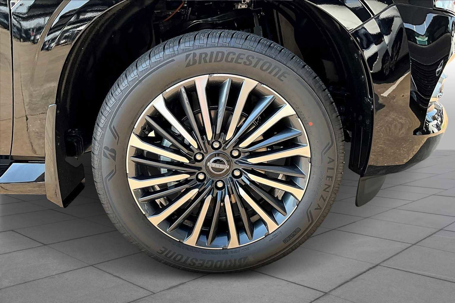 New 2025 Nissan Armada Platinum Reserve image 12