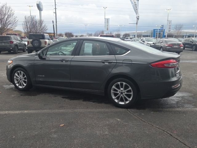 Used 2019 Ford Fusion SE image 10