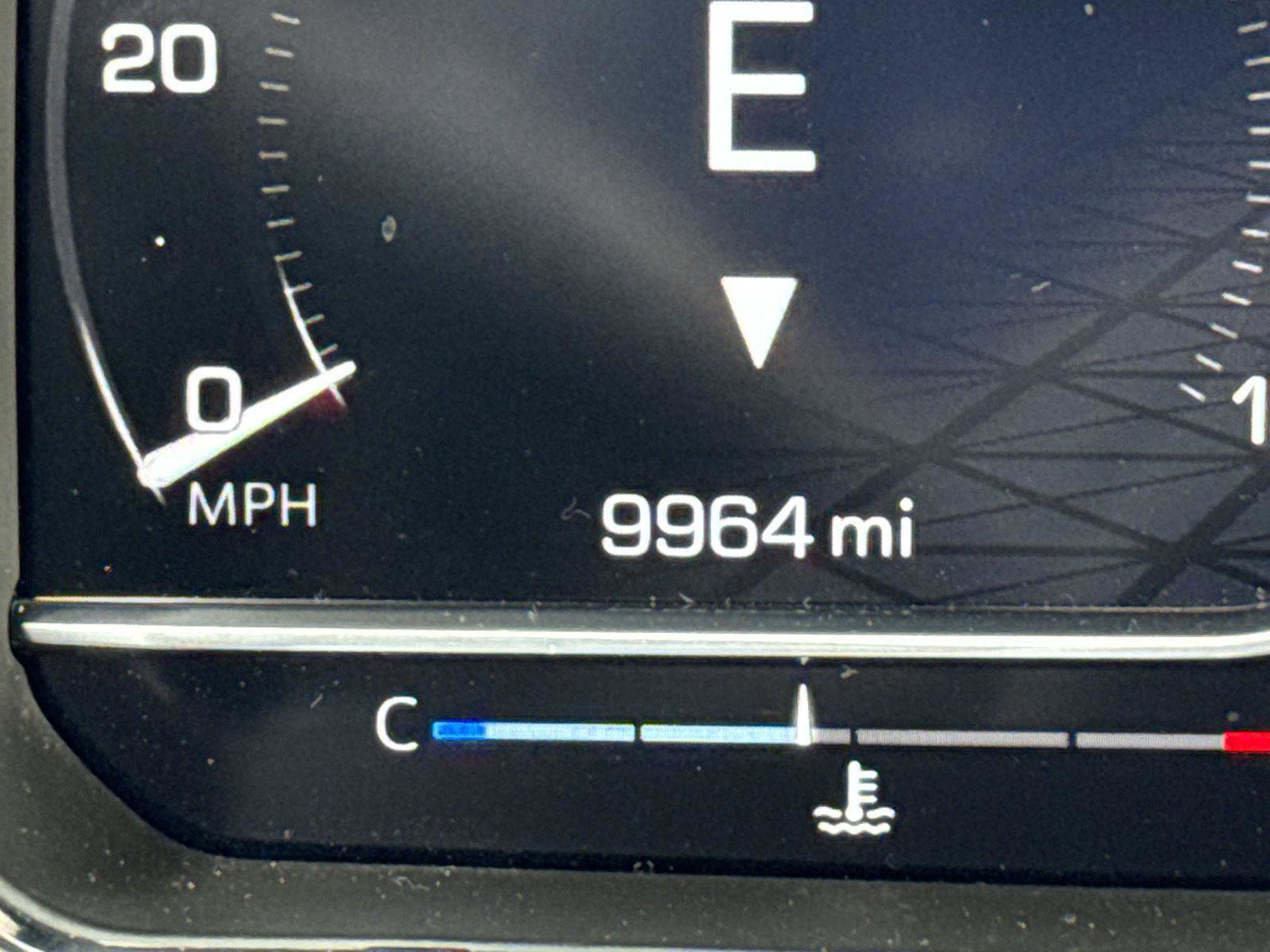 Used 2025 GMC Sierra 3500 SLE w/ SLE Convenience Package image 28