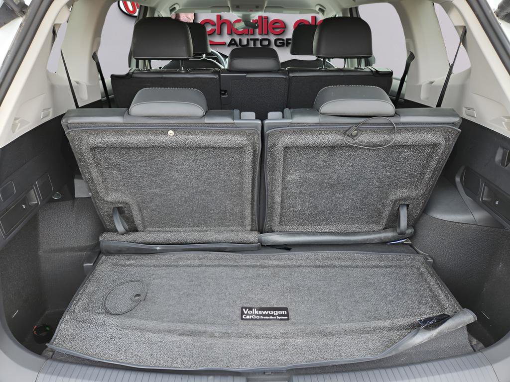 Used 2024 Volkswagen Tiguan SE image 34