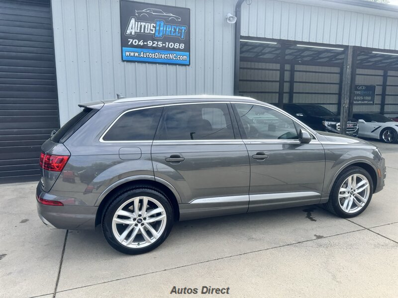 Used 2018 Audi Q7 3.0T Prestige w/ Prestige Package AWD/4WD image 13