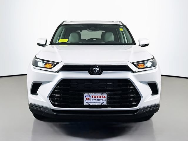 Used 2025 Toyota Grand Highlander AWD image 11
