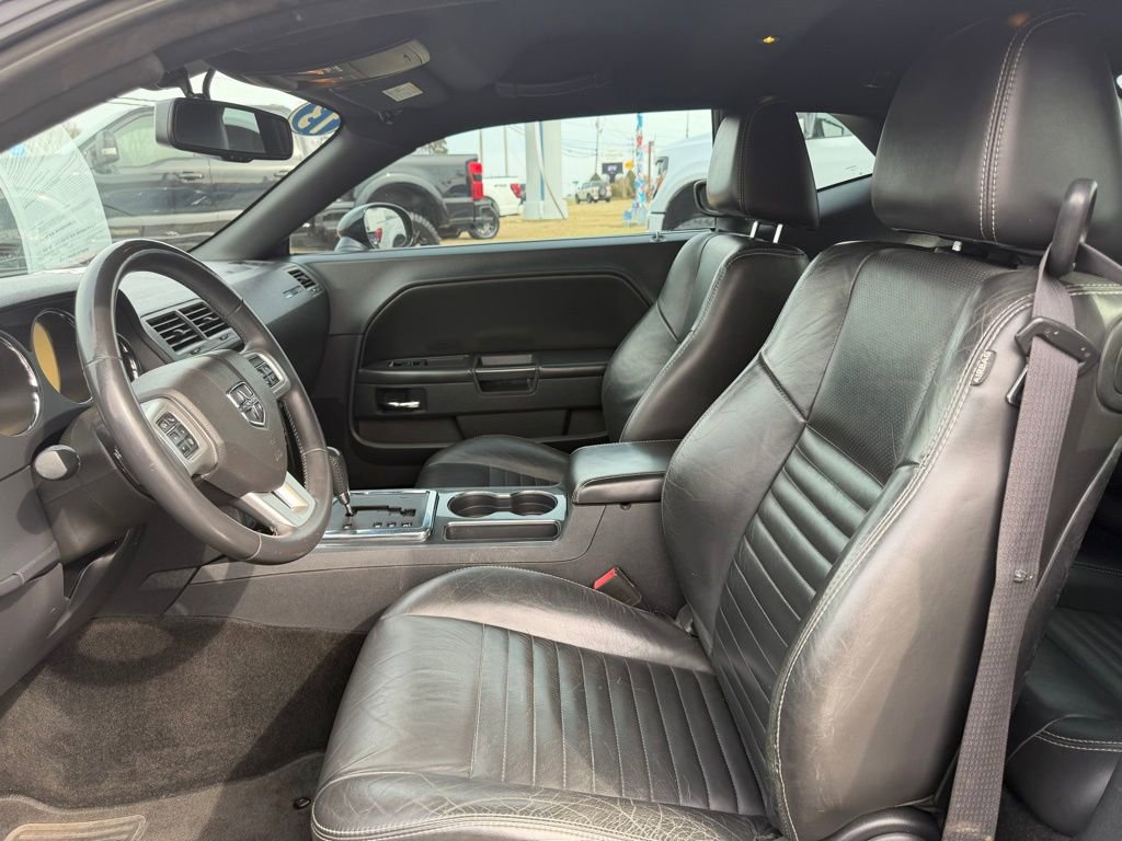 Used 2013 Dodge Challenger SXT Plus image 14