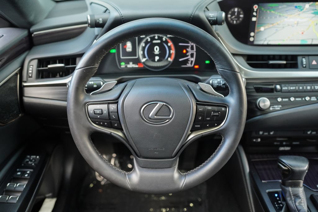 Used 2021 Lexus ES 300h w/ Premium Package FWD image 27