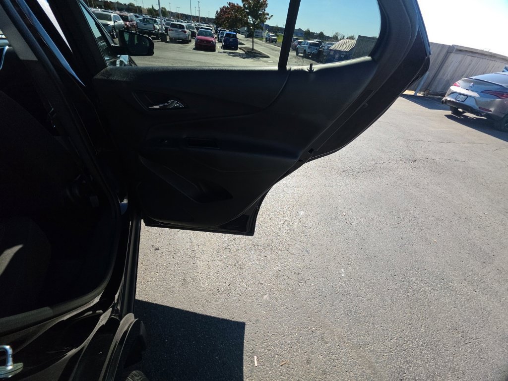 Used 2022 Chevrolet Equinox LT AWD/4WD image 28