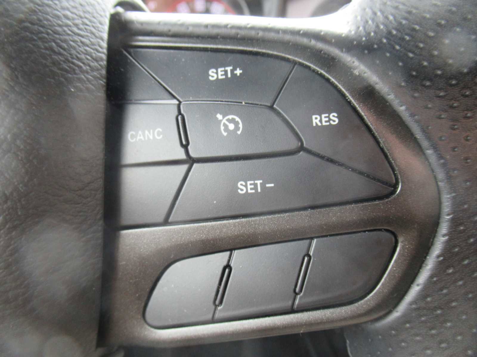 Used 2021 Dodge Challenger SXT w/ Blacktop Package image 25