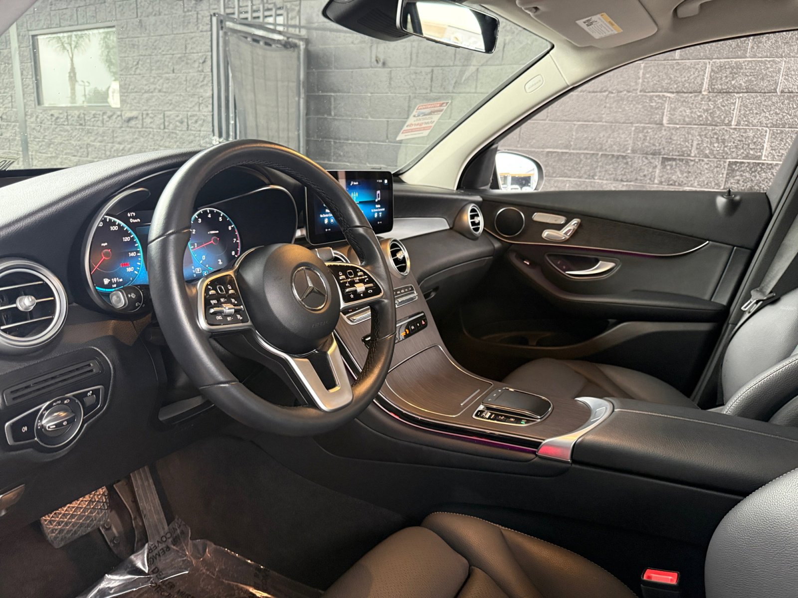 Used 2022 Mercedes-Benz GLC 300 image 15