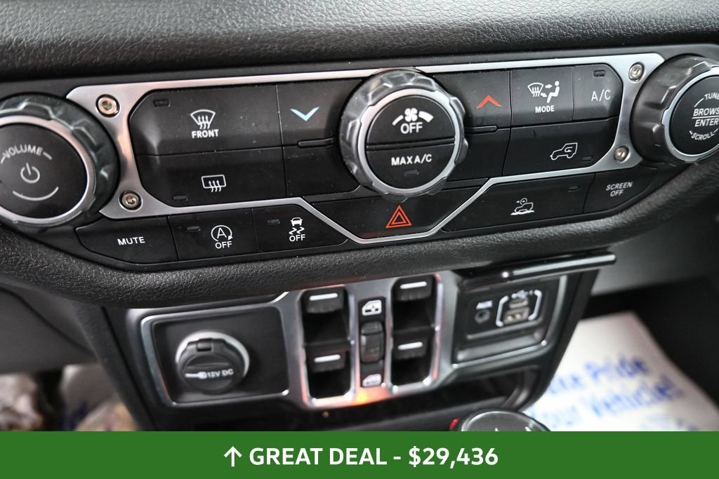 Used 2025 Jeep Wrangler Unlimited Sport AWD/4WD image 32