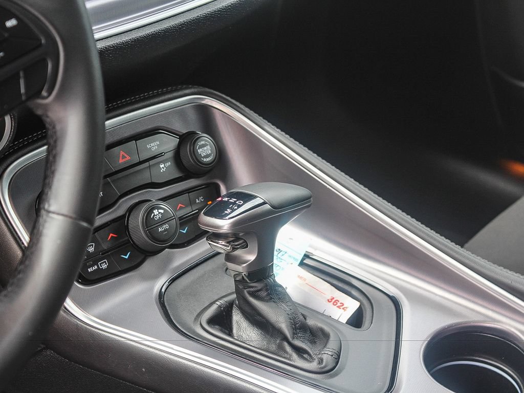 Used 2019 Dodge Challenger SXT RWD image 18