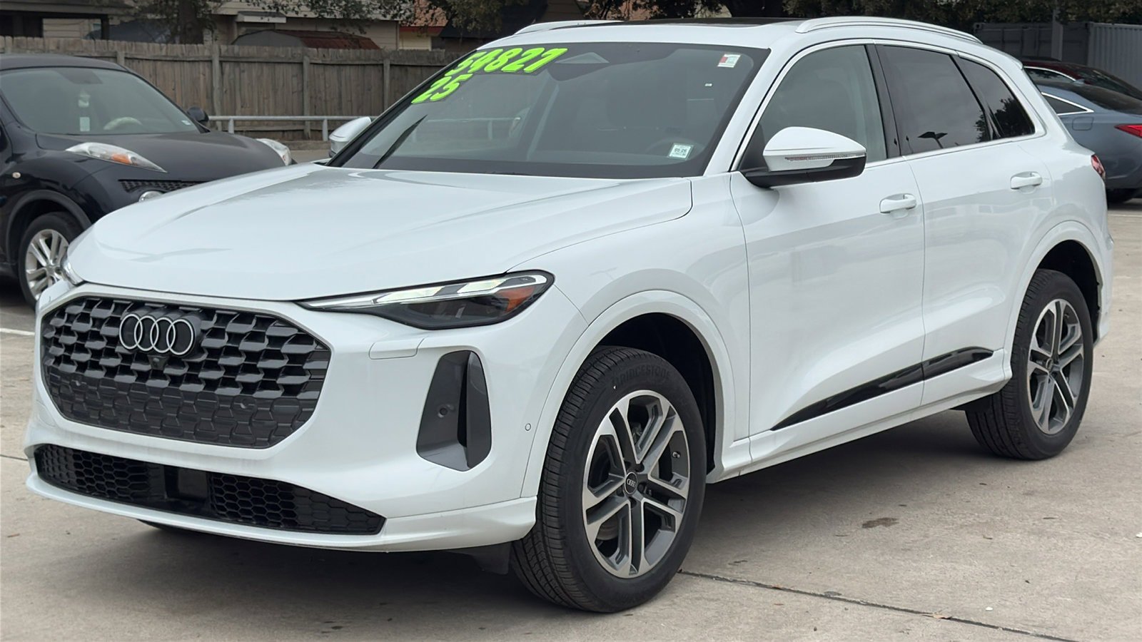 New 2025 Audi Q5 Premium w/ Convenience Package AWD/4WD image 3