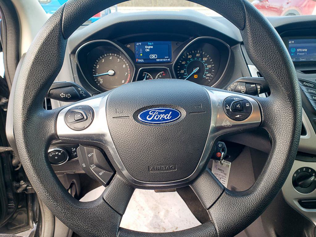 Used 2014 Ford Focus SE image 15